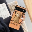ルイヴィトングーグルピクセル10a  11pro xl ブランドケース可愛い LV 風ハイブランドアイフォン18 17 ギャラクシーS26 plus  s26ultra Google Pixel10 a 11pro XLケースLOUIS VUITTON 風 くまちゃんプリント レザー調スマホケースファッション潮流男女兼用人気