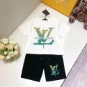 激安ルイヴィトン 子供向け男女兼用ショートスリーブセット 高品質半袖 Tシャツキッズ 激安黒と白 男の子素材と個性的デザインのユニセックスキッズウェアルイヴィトン 人気の半袖パンツです