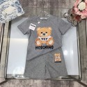モスキーノ MOSCHINO愛らしいテディベア柄 子供用 T シャツとショーツのセット 子供服テディベアプリントT シャツセットショーツ夏用子供服モスキーノ モスキーノ激安Tシャツ 子供服 キッズ ベビー トップス,ブランドコピー服子供服 ベビー服