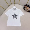 ディオール 子供用 エレガントなロゴ柄セットハイクオリティ素材で作られたキッズ 子供用セットDior 夏らしい明るいカラーの子供セットディオール