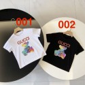 グッチ子供服テディベアをイメージした柄白黒 T シャツ快適な素材ハイファッションな子供衣装GUCCI キッズファッション T シャツ グッチ定番ロゴとカラフルなベア柄通気性の良い素材耐久性のある衣装