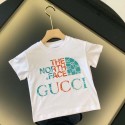 グッチ子ザノースフェイス供用白黒 T シャツ、ロゴプリントデザインThe North Face高品質素材GUCCI 子供 t シャツブランドアイテムキッズ セットアップ 男の子 女の子夏服