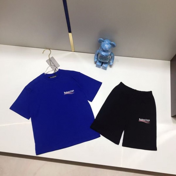 バレンシアガ キッズ tシャツ 子供服Balenciaga夏の潮流！男女児向け ブルー T シャツとブラックショートパンツセットバレンシアガBalenciaga半袖キッズ キッズ セットアップ 男の子
