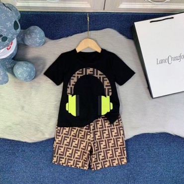 激安Fendi子供服FF 柄T シャツシ...