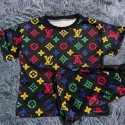 ルイヴィトン子供服LVキッズ夏服セット多彩なロゴ柄ルイヴィトンT シャツショートパンツLV キッズ夏服セット カラフルなロゴ柄で目を惹くルイヴィトン2 ピースセットサイズ 90 - 160cm