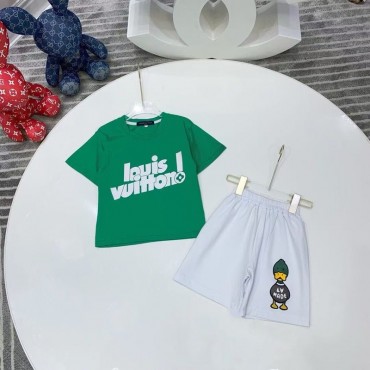 ルイヴィトン tシャツ子供服 上下セット...