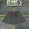 ディオールハイブランド韓国風半袖 Tシャツ【DIOR】キッズ 夏の シンプルでエレガントな 2 ピースセット T シャツ & スカートキッズボーイズ ガールズ ユニセックスジュニア こども服トップス キッズベビー服ブランドコピー服子供服 ベビー服