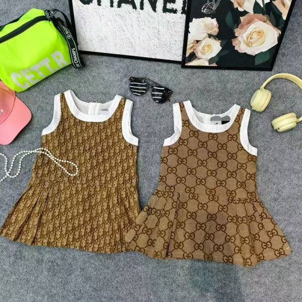 グッチディオール キッズワンピース モノグラム柄 GUCCI子供用ワンピース可愛らしいスタイルディオールキッズファッションモノグラム柄グッチキッズギフトDIOR