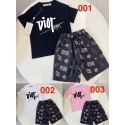 ディオール 男女児兼用Dior 子供服 上下セット tシャツ ショーツ 2点キッズ服子供用（4 -12歳）セット グラフィティ風ロゴ カジュアルスタイルDior半袖 キッズセット 潮流グラフィティ 次世代ファッション