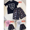 Dior子供服 2 点セット アイコンロゴ 满印柄 夏向けファッションディオールT シャツ夏ファッションキッズファッションディオール子供服 男児 女児半袖Tシャツ 子供服 キッズ ベビー トップスブランドコピー服子供服 ベビー服