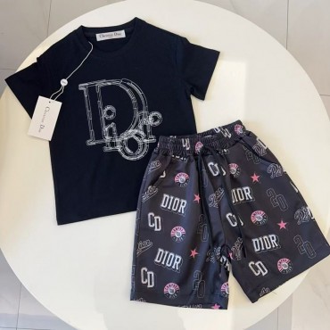 ディオール キッズ クリエイティブロゴセット モノグラムパンツ 潮流感満載ディオールキッズ 2 点セットクリエイティブロゴDior男の子 女の子半袖Tシャツ 子供服 