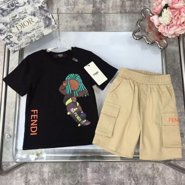 フェンデイ子供服 2 点セット ストリー...