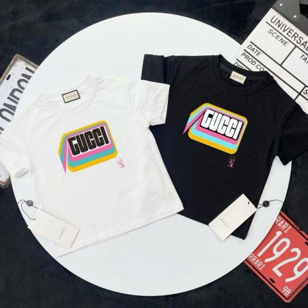 グッチキッズ T シャツ GUCCI 子供服 カラフルロゴ T 白 / 黒 ファッション人気グッチキッズファッションカラーブロック風男児 女児Tシャツユニセックスブランドコピー服子供服 ベビー服