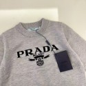 プラダ子供服男の子女の子 pradaキッズ秋冬限定 キッズ グレー ロゴアップ ニットセーター可愛プラダい秋冬向け子供服高品質素材ベストブランド子供服プラダ偽物90cm-140cm