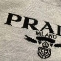プラダ子供服男の子女の子 pradaキッズ秋冬限定 キッズ グレー ロゴアップ ニットセーター可愛プラダい秋冬向け子供服高品質素材ベストブランド子供服プラダ偽物90cm-140cm