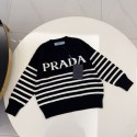 プラダ 秋冬 子供キッズ服 キッズ ニットセーター 白黒ストライプ ロゴ入り 高品質子供服PRADA子供用激安プラダ チルドレン ストライプニットプラダ子供服秋冬用