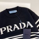 プラダ 秋冬 子供キッズ服 キッズ ニットセーター 白黒ストライプ ロゴ入り 高品質子供服PRADA子供用激安プラダ チルドレン ストライプニットプラダ子供服秋冬用