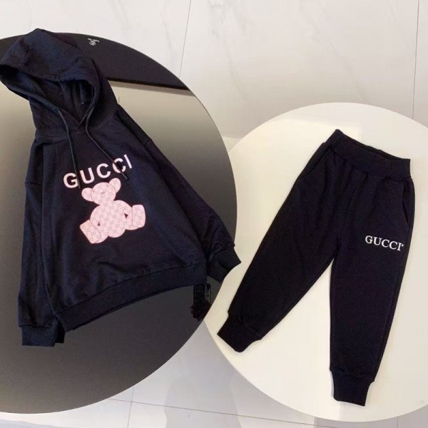 グッチ キッズ 服フード付きセーターセット ベアーロゴ 子供用ファッションアイテムGUCCI 子供服2 点セットグッチ 激安可愛らグッチ キッズ ベアーロゴ セーターセット男の子 女の子グッチ子供服