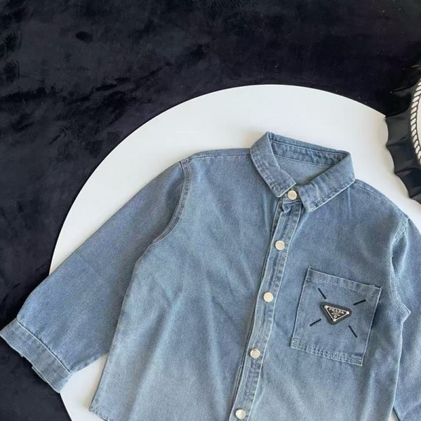 prada子供服プラダ キッズ デニムシャツ ブランドロゴ入り カジュアルな子供服プラダハイブランド子供服 コピー男の子 女の子プラダ子供用激安