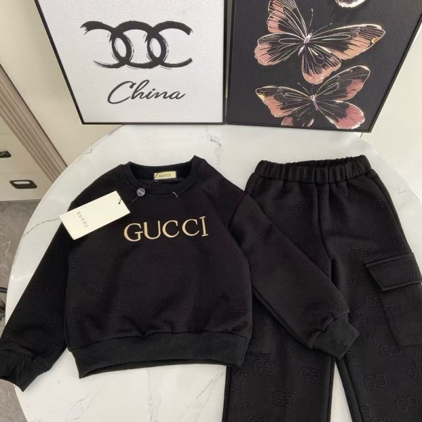 新作gucciキッズ服グッチ 子供服チルドレン ブランドロゴ スウェットセット韓国風グッチ上下セット tシャツ ショーツ 2点キッズ服GUCCI男の子女の子洋服高品質