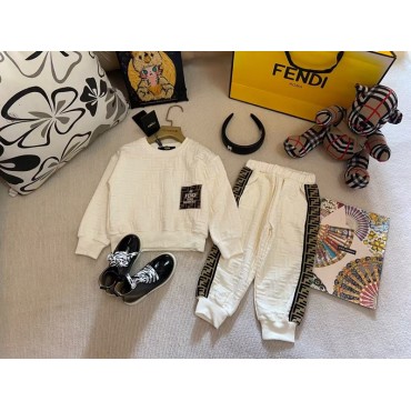 フェンディ子供服 fendi  秋冬 子...