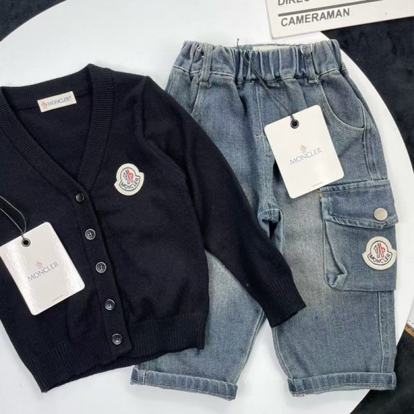 モンクレールMONCLERキッズ子供服秋冬 子供キッズ服 男の子女の子モンクレールキッズブラックカーディガンデニムパンツ高品質MONCLER子供服韓国風90cm-150cm