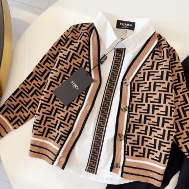 大人気FENDI子供服秋冬フェンディ風 ...