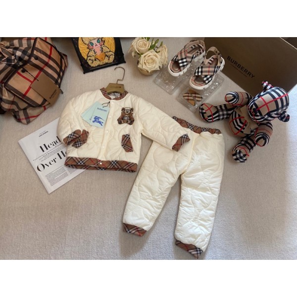 バーバリー風 キッズセットアップ男の子女の子バーバリー Burberry子供服秋冬チェック柄 テディベア刺繍 キルティング 2 点セット洋服韓国風ハイブランド
