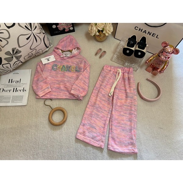 シャネル子供セットアップ可愛いchanel キッズ 2 点セット春秋着女の子 シャネルおしゃれシャネル小学生子供ブランドパロディ衣装長ズボン激安