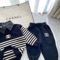 シャネルCHANEL 子供セットアップ男の子 女の子シャネルハイブランド 長袖 上下セットアップパンツシャネル小学生子供ブランドパロディ衣装長ズボンCHANEL 子供服おしゃれ