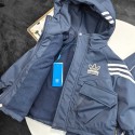 アディダスAdidas子供セットアップ激安男の子 女の子アディダスカジュアル秋冬 子供キッズ服ハイブランドAdidasキッズクッション 2 点セットハイブランド韓国風