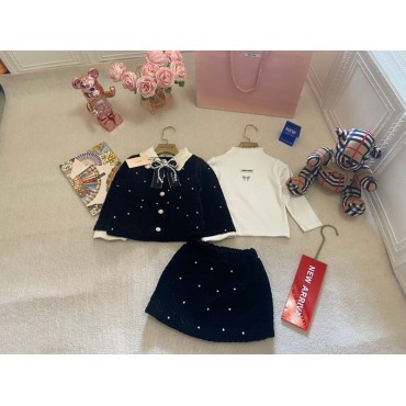 MiuMiu子供キッズ服秋冬キッズ ミュウミュウ風 高級感 ブラックベルベット 3 点セットブランド子供洋服韓国風ミュウミュウブランド子供服可愛い90-140 サイズ