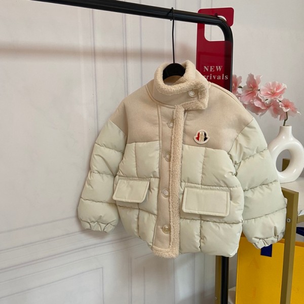 モンクレール風 キッズ親子服秋冬用MONCLER 子供服親子高級感 ベージュボアダウンジャケットモンクレールハイブランド子供服 コピーカジュアル90-140 サイズハイブランド韓国風