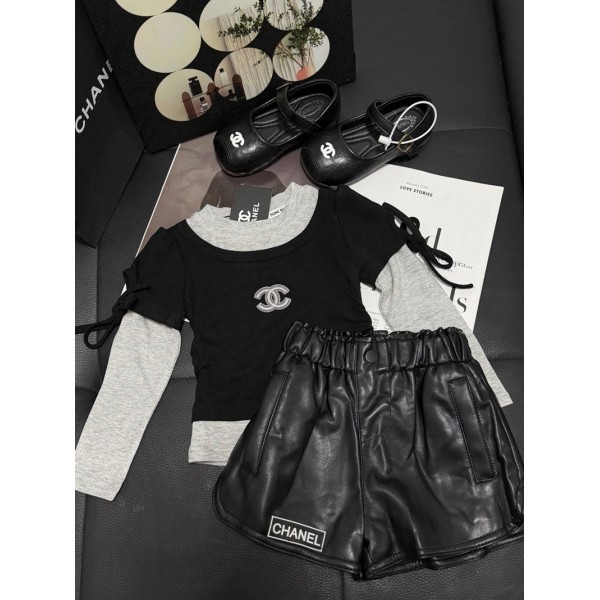 シャネル子供セットアップコピーCHANEL シャネル風 キッズ レイヤードトップス＋レザーショーツ / フレアパンツ 女の子シャネルおしゃれ 秋冬子供洋服韓国風90-160 サイズ