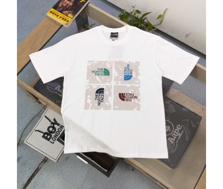 激安ロエベルイヴィトンGalaxy S26 Ultraケース手帳型Diorザノースフェイスシャネル子供服tシャツ