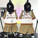 バーバリー子供服 ノバチェック柄 男女兼用キッズセットアップ 春夏ハイブランドBURBERRY 風 セットアップ ホースマークプリント T シャツ + スカート / ショーツセット兄妹服姉弟服可愛い