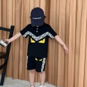 フェンディキッズ セットアップ子供服FENDI 男の子 女の子 FF ロゴ総柄 キッズ半袖ポロ + ショーツセットハイブランドフェンディ子供洋服韓国風