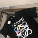 ロエベ風カラフルペイントロゴアナグラムプリント ロエベT シャツ 2 色展開LOEWE 風ブラシストローク調半袖 T シャツ ユニセックスハイブランド男女兼用