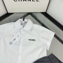 シャネル子供服セットハイブランド夏 CHANEL ロゴ 半袖シャツ × グレーショーツ キッズセットアップ男の子用シャネル春夏キッズセットアップ