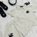 人気シャネル風子供服セットCC 刺繍半袖ポロシャツ × ショーツ 女の子CHANELキッズ上下セット春夏カジュアルセットアップ可愛いハイブランドシャネル高品質