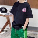 クロムハーツトップス キッズ服 半袖Tシャツユニセックス 男の子 女の子Chrome Hearts キッズ tシャツハイブランド子供tシャツコピー激安クロムハーツ風 蹄鉄クロス総柄 前後プリントキッズ半袖 T シャツ 2 色展開