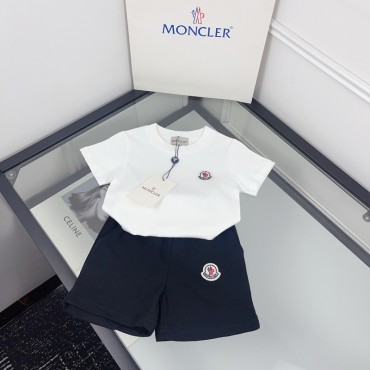  モンクレール子供服MONCLERキッズ...