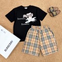 激安バーバリー Burberry キッズセットア男の子 女の子 ハイブランド子供服 コピーバーバリー風クラシックチェックショーツ テディベア半袖パジャマ