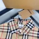 バーバリー Burberry キッズセットアップクラシック格子柄 バーバリー夏用子供服セットアップ 襟付きチェック半袖シャツ ウエストゴムショーツ上品