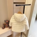 モンクレールMONCLERキッズ 中綿ジャケット ホワイト 男の子 女の子 冬服モンクレールMONCLER子供用 軽量中綿コート ワッペンロゴ ジップアウター
