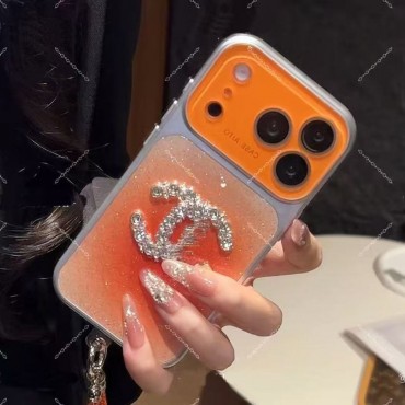 iphone 18/air/18 pro/18 pro max 即納 シャネル Chanel IPhone 18 17 16 15 14 13 Pro air IPhone17e 18 16 15 Pro 8 SE ケースシャネル Chanel アイフォン18 17 air 16 15 14 Plus 13 12 Pro Max 11 Pro XR XS スマホケース 【3 カラー】立体ビジューダブル C 風 グリッターグラデーション大窓スマホケース 衝撃吸収 iphone 18/air/18 pro/18 pro max 即納 シャネル Chanel IPhone 18 17 16 15 14 13 Pro air IPhone17e 18 16 15 Pro 8 SE ケースシャネル Chanel アイフォン18 17 air 16 15 14 Plus 13 12 Pro Max 11 Pro XR XS スマホケース 【3 カラー】立体ビジューダブル C 風 グリッターグラデーション大窓スマホケース 衝撃吸収