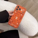 ハイブランドLVアイフォン18pro max 18plus 18ケース  オレンジレザー風 LV 植物蝶総柄スマホケースルイヴィトンiphone 18 18promax 17 16 15ケース  大窓メタリックレンズ枠 iPhone 全機種