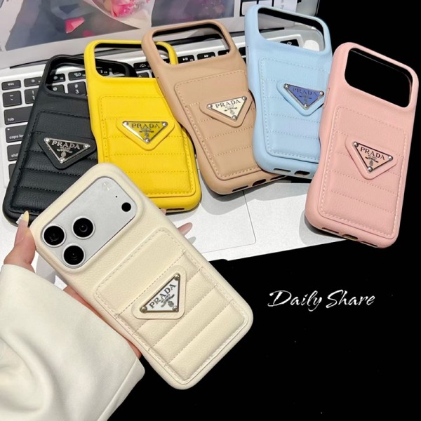 プラダpradaアイフォーン18 pro max 18plus  18airケース大人上品レザー衝撃吸収携帯ケースプラダiphone18/18promax/18 pro17 16ケースカード入れ高品質  PRADA メタルプレート付き 6 色 iPhone 全機種取扱い