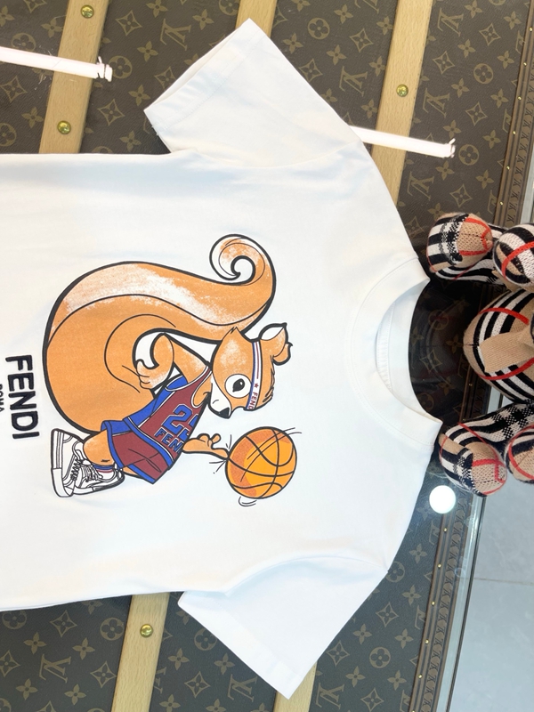 ハイブランド子供服 コピーカジュアル ギフト