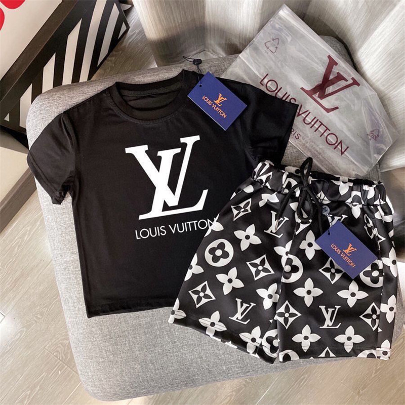 ハイブランドルイヴィトン韓国風半袖 Tシャツキッズ 激安